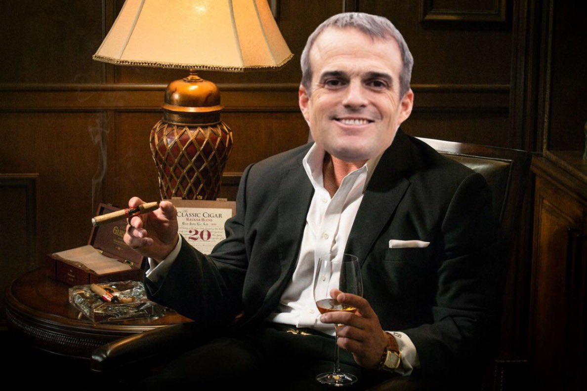 A live look at <a href="/CoachSBeamer/">Shane Beamer</a> arriving home this evening