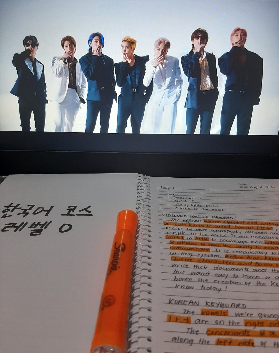 enaitsirhcnera's tweet photo. I should be having a KC0 class at this time, but the course has already ended ๐ญ
So, I'm reviewing my notes for the final exam while streaming Butter! ๐๐งก @armyacademics
ARMY, let's answer the test being smooth like butter! ๐คฉ๐ง๐
#StreamForLearning #BTS_Butter
#BTS
@BTS_twt https://t.co/8FF3MgCyLU