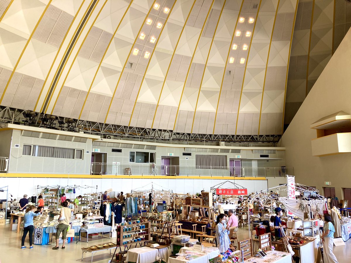 Strawberry Jam 秋田ふるさと村 アート クラフトフェア 最終日 よろしくお願いします 本日は16 00までとなっております 会場 秋田ふるさと村 ドーム劇場 お祭り広場 ドーム劇場内41番ブースにいます 秋田ふるさと村 横手市 秋田ふるさと村