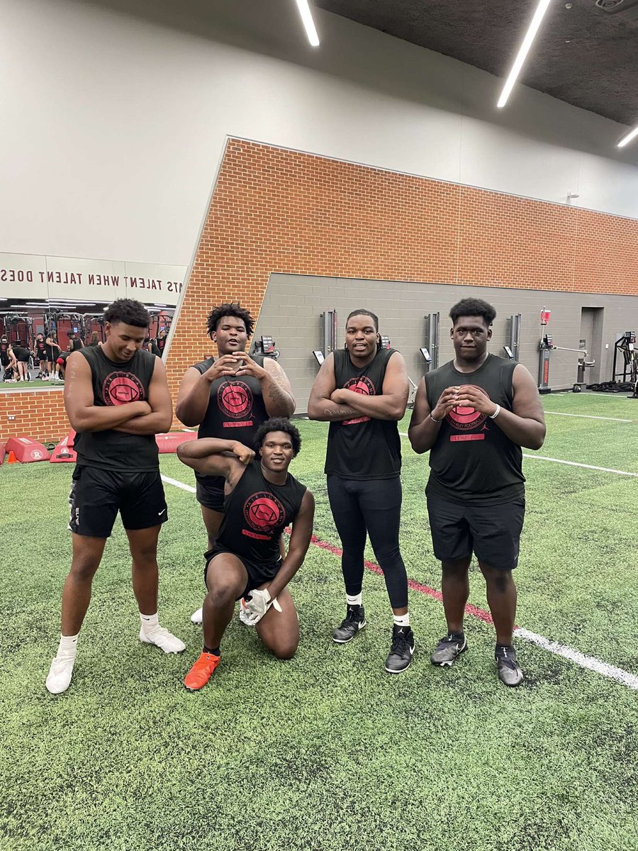 Had fun the Ou Camp <a href="/RileyFBCamp/">Lincoln Riley Football Camp</a> <a href="/LincolnRiley/">Lincoln Riley</a>