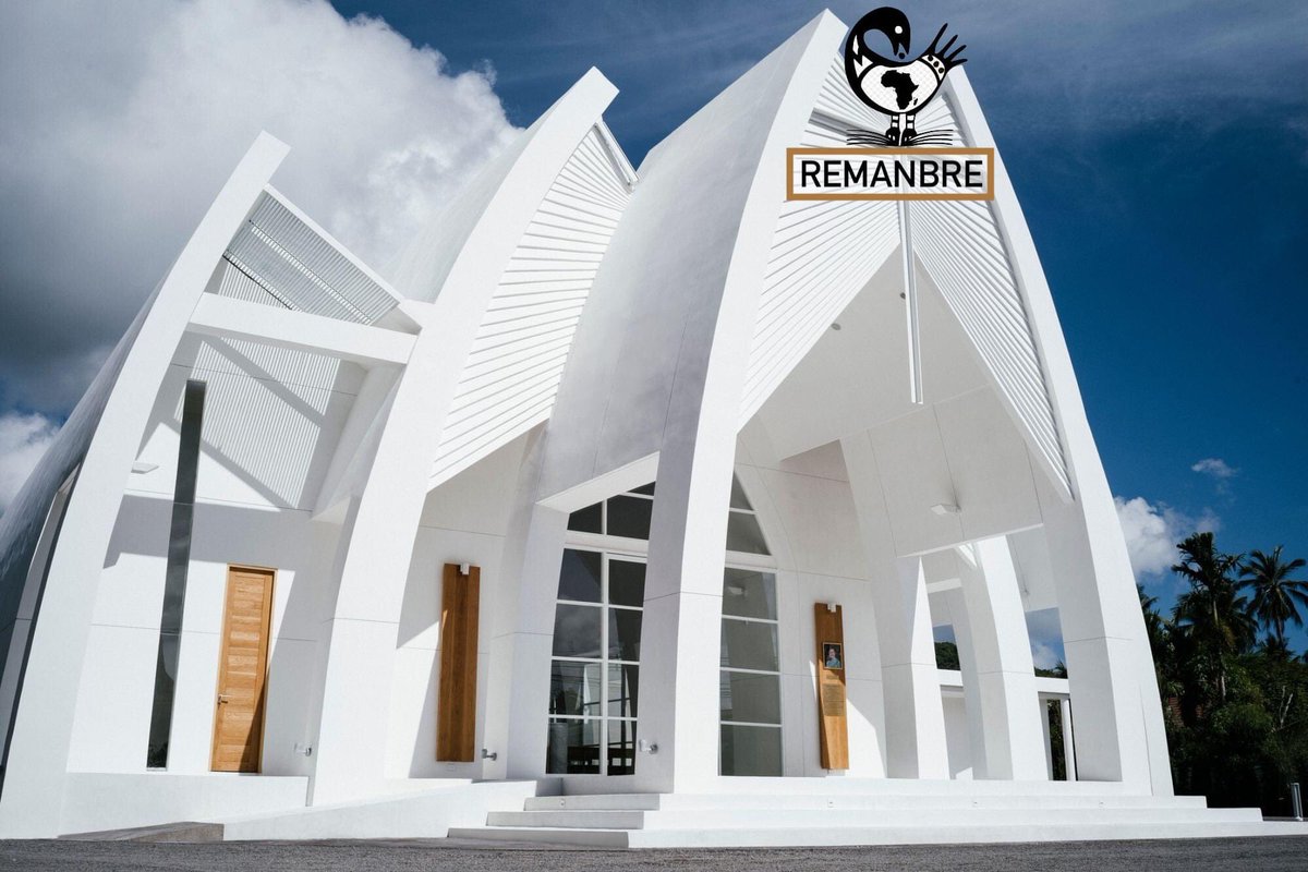 jafrikayiti's tweet photo. #Remanbre Videyo: https://t.co/G1tGbxrDIA pouki Legliz dwe remèt pwopriyete yo akimile nan kolonizasyon esklavajis (depi 1454) bay Pèp Premye Nasyon Lafrik ak Amerik yo? Ki refleksyon ou? #Restitisyon #Reparasyon @MichelDeGraff @Laurejen @SolQuebecHaiti @TainoL @BeethovaObas https://t.co/gVUZuPD1Pd