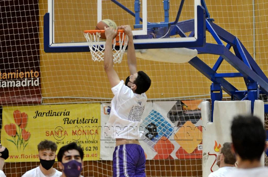 SWEETBASKET2's tweet photo. Adelanto 📷📷 #FinalFour #1AutPLATA desde el 👀 de @Lou_Mesa #Semi2 @CbVdeleganes 4️⃣9️⃣ - 5️⃣4️⃣ @CBTresCantos
SWEETBASKET (@loumesa63 & @manuelmartinez7671 )
#basket #FinalFour ⛹♂️🏀 @FBMadrid #fotografíadeportiva
https://t.co/qatfU1KwzB https://t.co/BynTnShfel