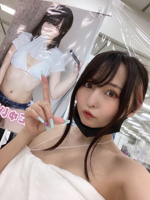 Twitterのコスプレ画像3