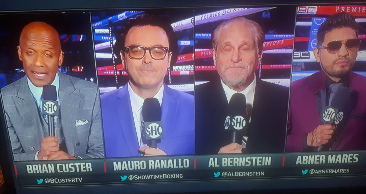 CCerovec's tweet photo. So happy to see Mauro Ranallo on the big stage of pro boxing 😎👊
Vince McMahon, fuck you for letting one of the best commentators go from your company. Mauro is world class ( and yes, he is a fellow BC'r🇨🇦). #SHOBoxing #DavisBarrrios 🥊🥊🥊🥊🥊🥊 https://t.co/qYpysda0Ey