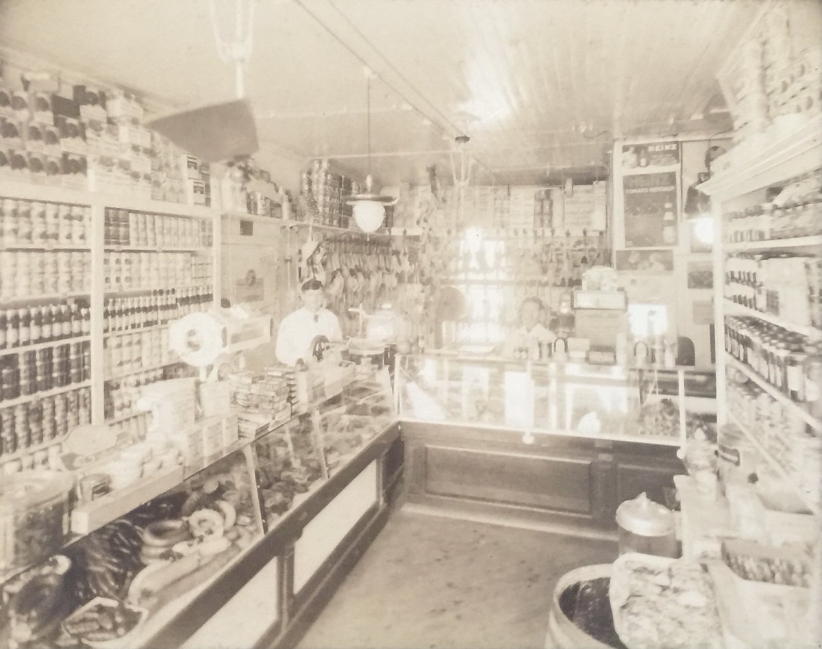 To celebrate the 3rd annual #WorldRefrigerationDay, I thought I would share this photo 📸 circa 1920⁠s–1930s of my great-grandfather's own #grocery store. 🍏

A walk-in #cooler was installed when the store was first built out. Read more ➡️: bit.ly/3A12UuA. #WREFD21