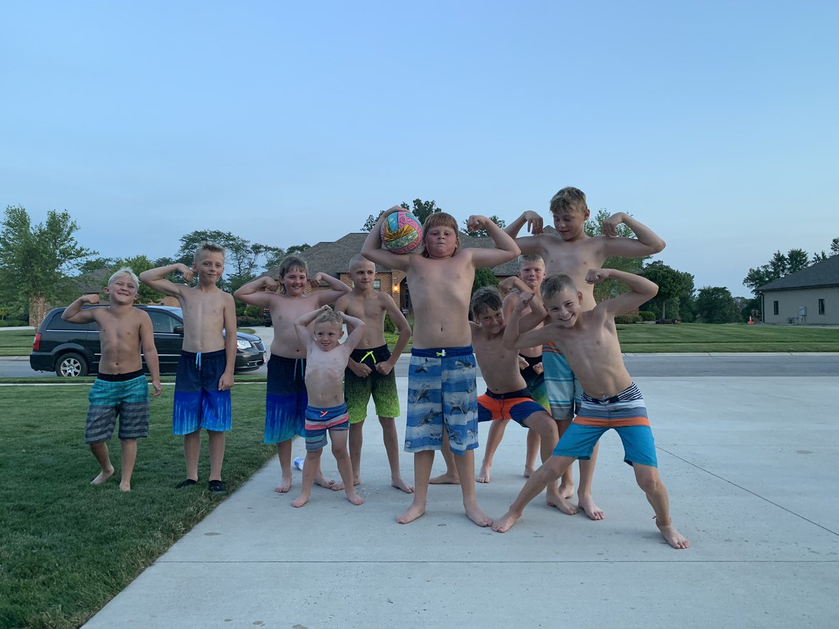 RodneyDickman's tweet photo. @KalidaBaseball @BrianKlausing See any boys ready to hit bombs tomorrow??? https://t.co/y2rT40lnt4