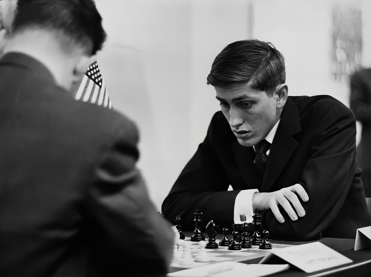 Olimpiu Di Luppi on X: 16-year-old Bobby Fischer in Zurich in mid-1959  (Keystone Archive).  / X