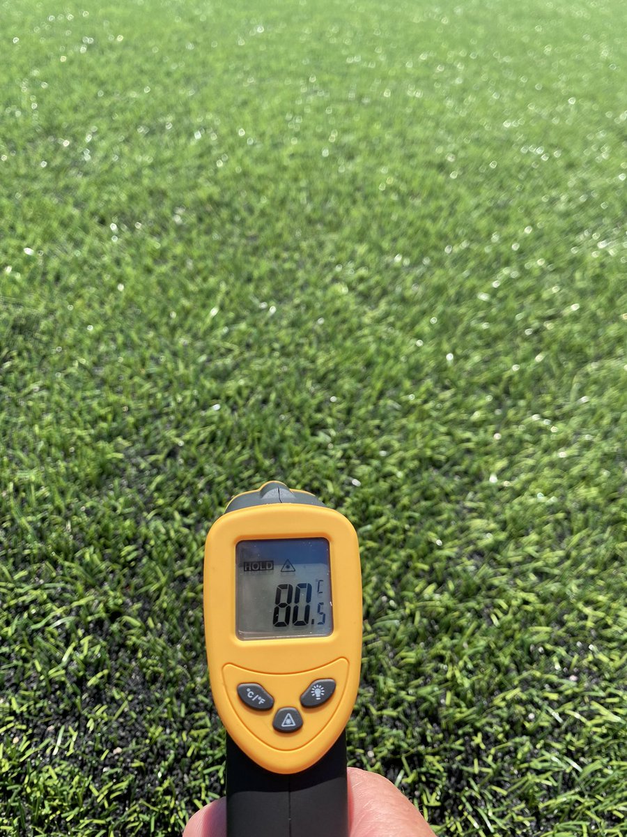 markparker5's tweet photo. @1BCSoccer Surface temp in Langley Saturday 26 June 21 https://t.co/e41WcRvXup