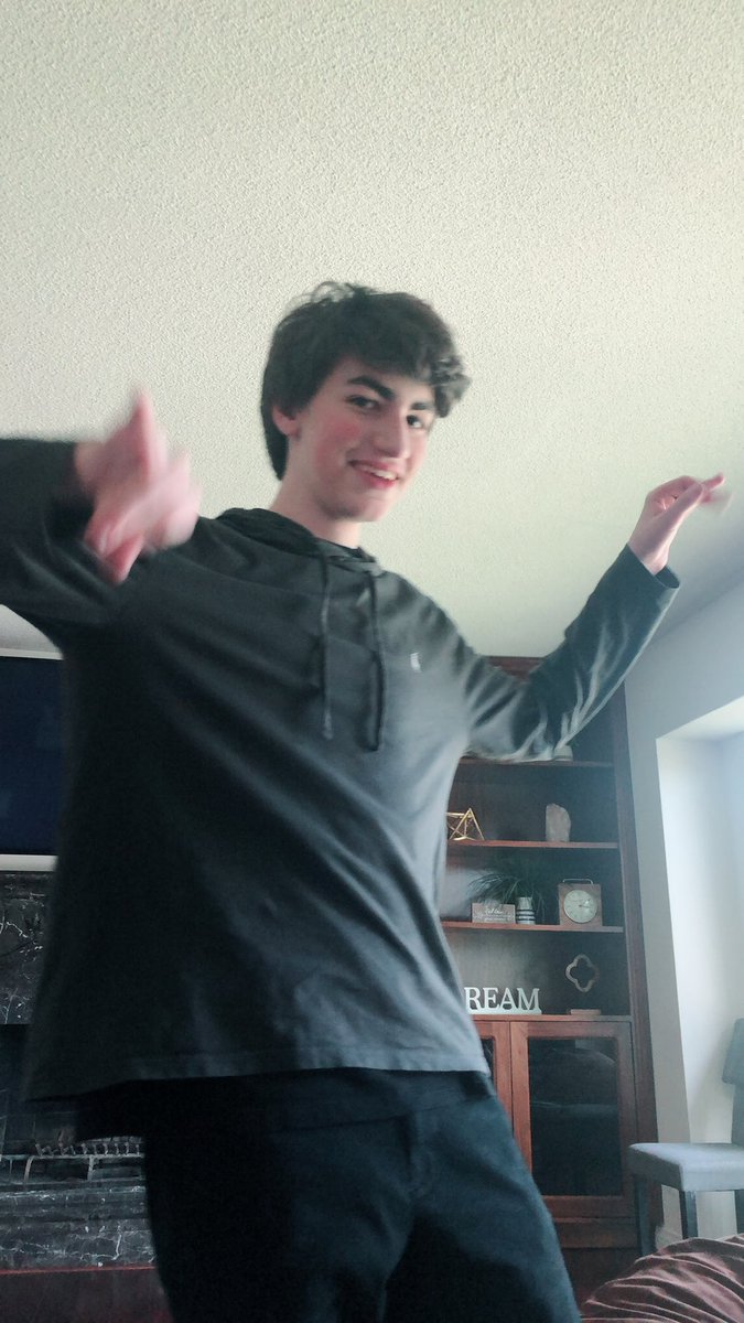 Yo it’s barbequezby’s birthday 🤯🤯