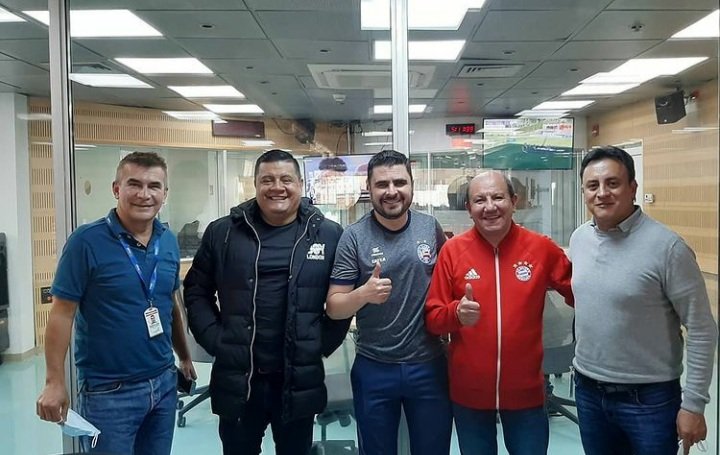 Omitar69's tweet photo. Jhon Mario gracias por todo, jamás olvidaré la calidad de persona y ser humano que eras. Buen viaje. Descansa en paz. https://t.co/akztCRqCdr