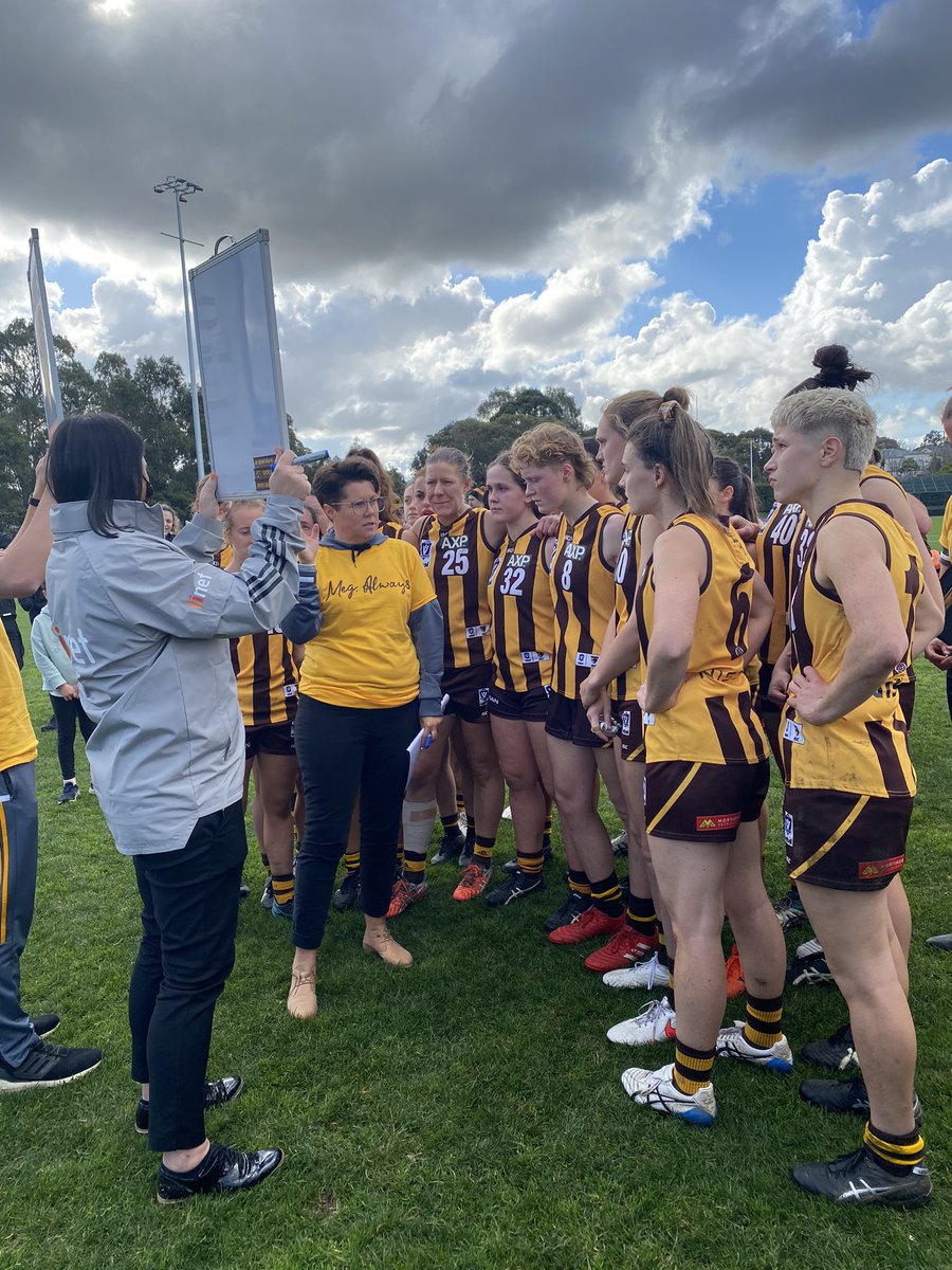 Q3: HAWKS 40 - 37 PORT

It’s a nail-biting finish - but there’s so much to play for today. Only 20 minutes left for the season girls - let’s bring it home!

#Always