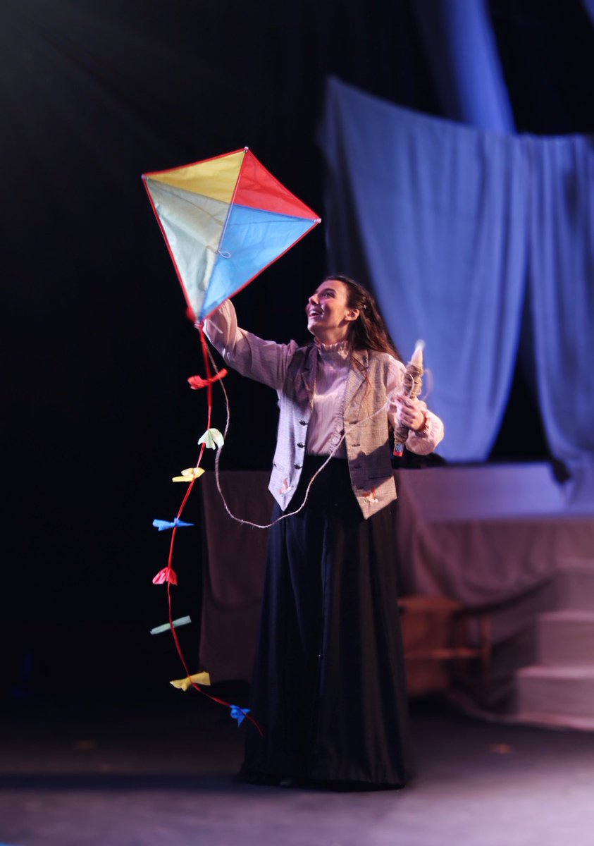 It’s the last chance to watch Little Women today!!! This show has my entire heart💖 Message me if you’d like the link!