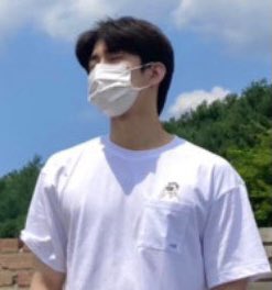 universe_tms's tweet image. 주머니로만 시선이👀 #Howdoyoudo