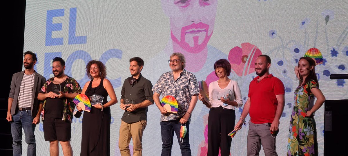 Negra sombra se alza con el Nazario Interpretación 2021 en el Festival <a href="/CulturaOrgullo/">El FOC Cultura con Orgullo</a> de Sevilla.
Recoge el premio <a href="/riveraruizb/">Bernardo Rivera</a> intérprete de la obra junto a <a href="/pacorodriguezzz/">Paco Rodríguez</a> y <a href="/jaimedemalvar/">Jaime de Malvar</a> 
#negrasombra #premionazario #culturaconorgullo #teatro #premios #interpretacion #actor