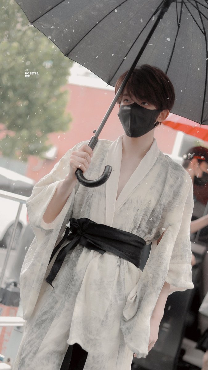 mintchengyahu's tweet photo. líu dủy ơi em mặc bộ này chắc cũng sẽ có content chứ đúng khum em 🥺🤲 https://t.co/YLZXLJTTXl