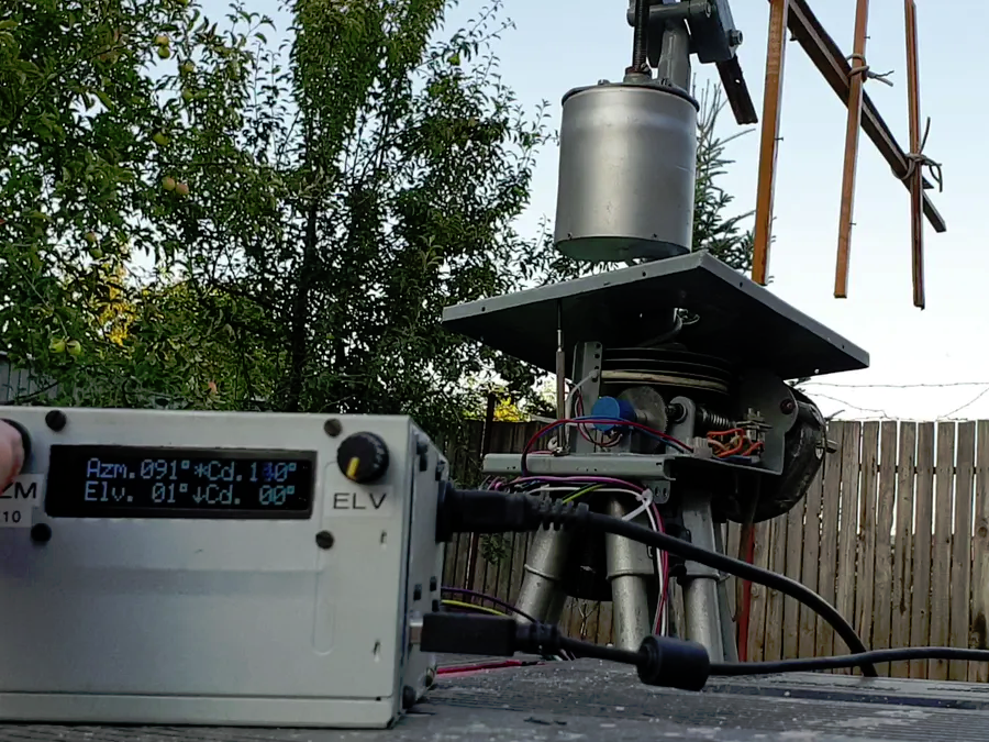 giammaiot2's tweet photo. GiamMa-based researchers SDR R&D IoT: Antenna Rotator controller compatible with tracking software GPL3+ https://t.co/K8odsIe3sw #Antenna #Tracker #Point #Dish #SoftwareDefinedRadio #Satellite #Communication #Drone #CubeSat #NanoSat #MiniSat #Rotor #Rotator #Arduino #Automation https://t.co/q1EuoDwnzq