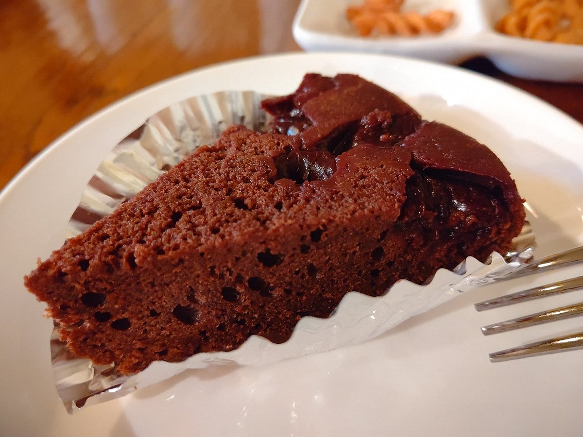 <a href="/tea_4you/">T4U@名古屋お茶会</a> 
ラクダ茶会参加
日本茶5種
中国茶4種
紅茶4種
ダークチェリーブラウニー(ジゼルさん作)
(๐^╰╯^๐)♬