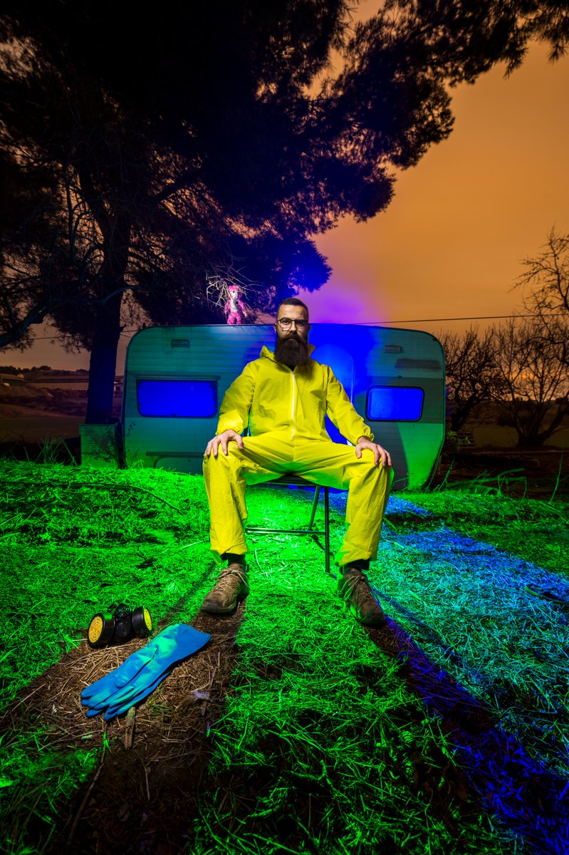 En menos de una hora arrancamos con los talleres y a las 11:00h está con nosotros Carles Domenech con su demostración práctica de lightpainting. 

congreso-inight.com