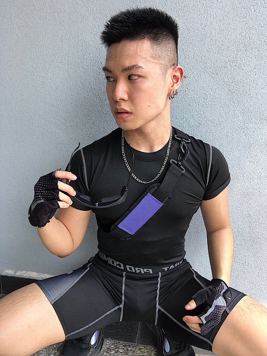 kylechg's tweet photo. my temple vein be bulging after I dance or workout like 👁👄👁 https://t.co/wt43P0ySFP