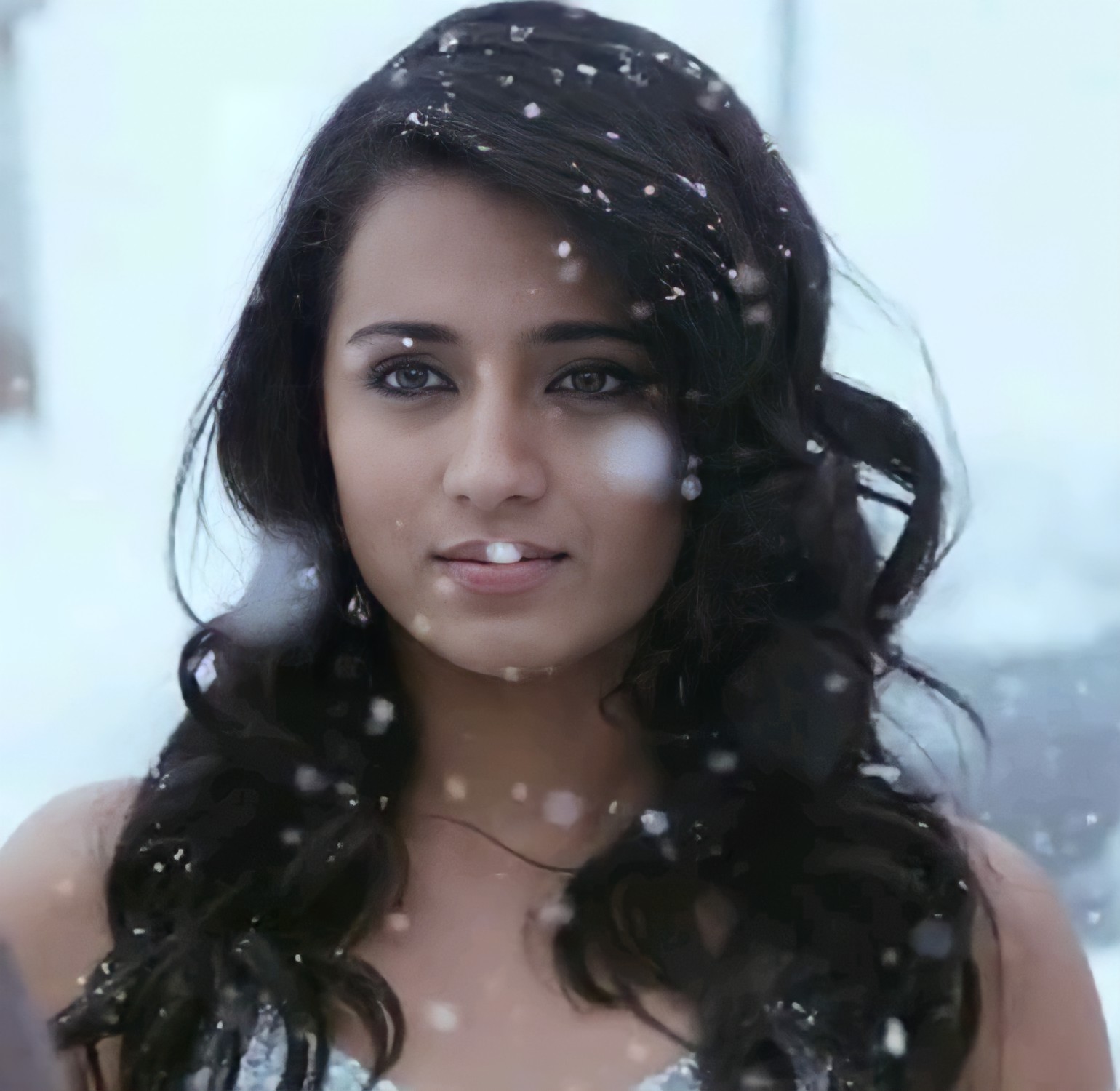 E43DD0fVkAkKG5d?format=jpg&name=large