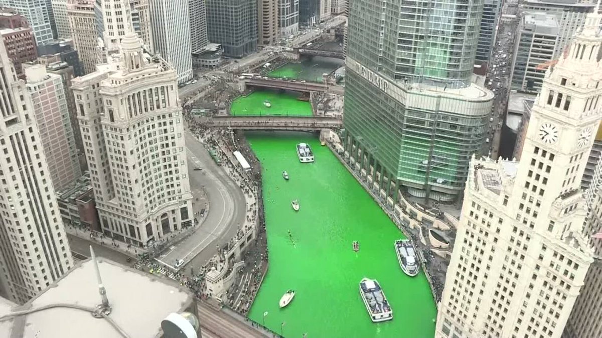 snegopa's tweet photo. @tweetmontydog @JackieLeonard01 Chicago River (US state of Illinois) on
St. Padraigs day 2021 https://t.co/U9hl8o335s