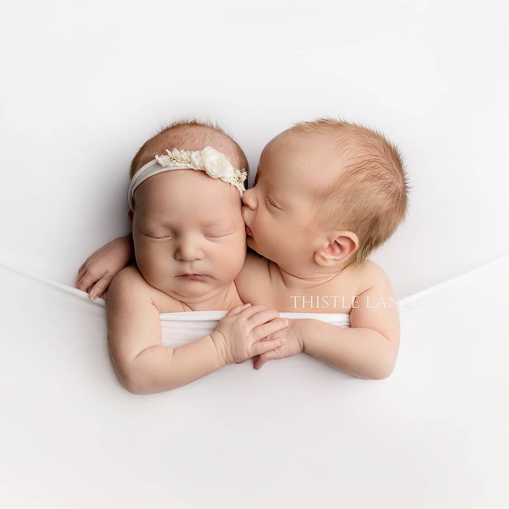 #newbornportraits  #twinnewbornphotography #newbornphotoshoot #newbornlove #newbaby #twinning #fraternaltwins #newbornphotography #newbornphotographer #utah #utahphotographer #utahnewbornphotographer #utahnewbornphotography #lehinewbornphotographer #lehi… instagr.am/p/CQnAiRtFWvP/