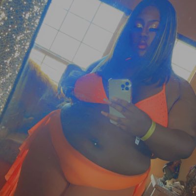Lucy_BBDUB's tweet photo. #NewProfilePic https://t.co/X8H8zhPPKB