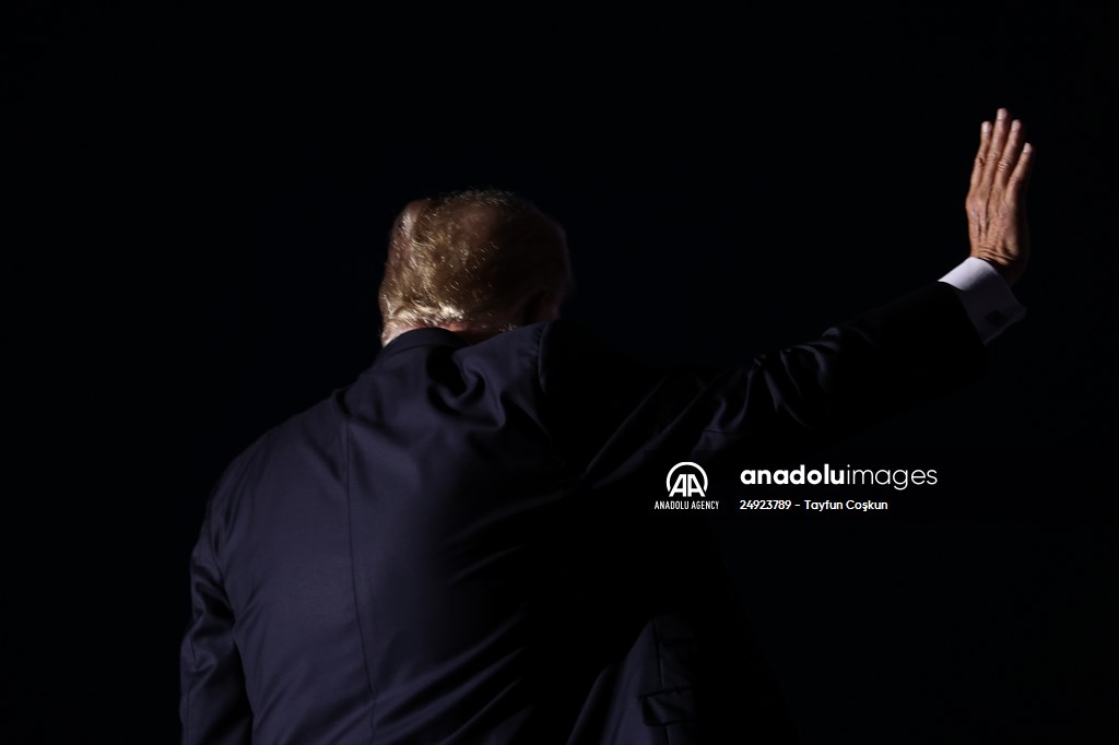 TayfunCoskunn's tweet image. Trump's #SaveAmericaRally in Wellington, Ohio
#splitlighting #tayfuncoskun @anadoluimages @anadoluajansi