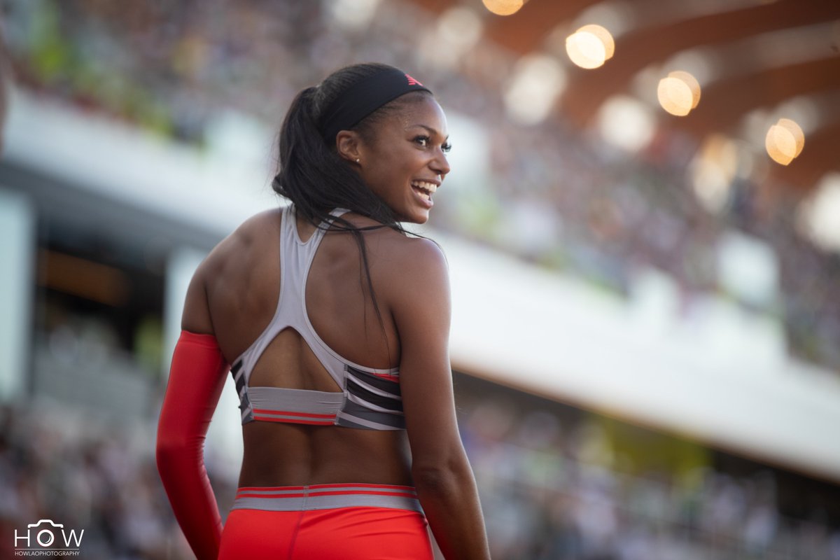 HowLao's tweet photo. Gabby Thomas runs 21.61 (World Lead, Meet Record, Personal Best) - #3 all time behind Flo Jo
Celebrating as she crosses the finish line in the 200m at the Olympic Trials!
#OlympicTrials #TrackTrials #TrackTown20 #TrackFieldTrials21 https://t.co/3CVyDhWhM1