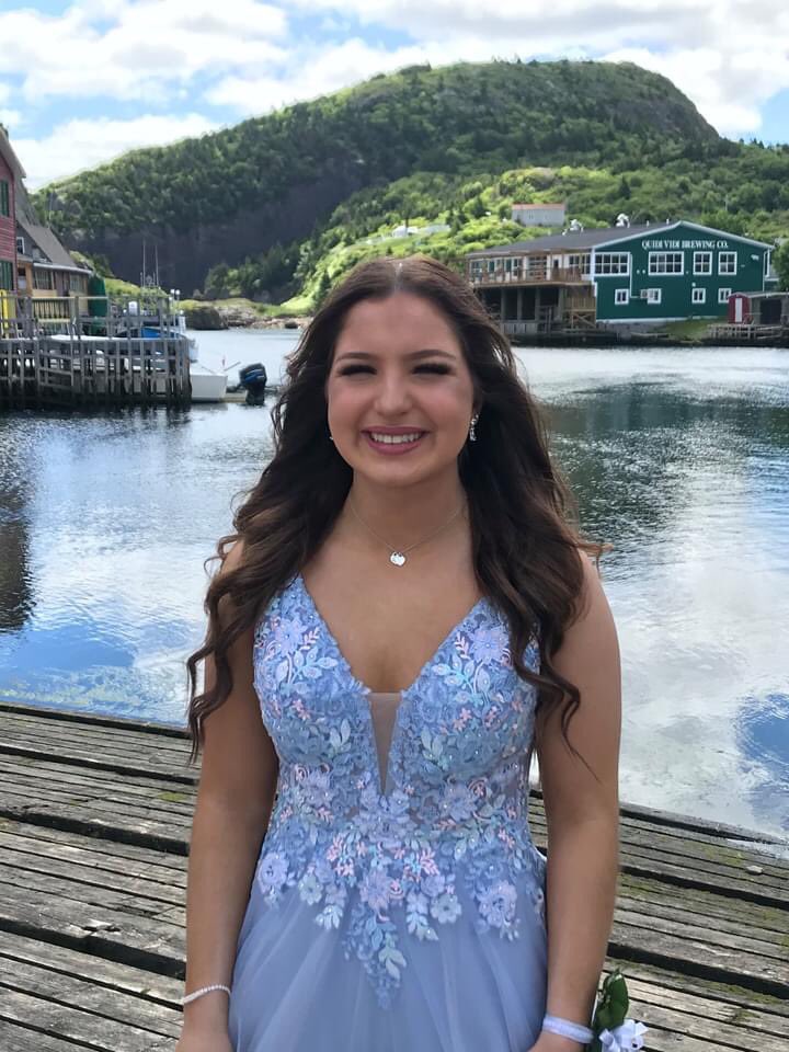 My beautiful daughter graduated yesterday. What a wild year they all had to face. They will come out on top and kick some major A$$!! Congrats to all the graduates!!