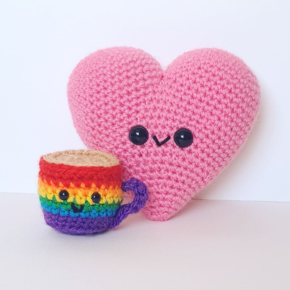 laurajaycrochet's tweet image. I haven&apos;t listed this happy heart plush, should I?

#UKGiftHour #LoveIsLove #LGBTArtist