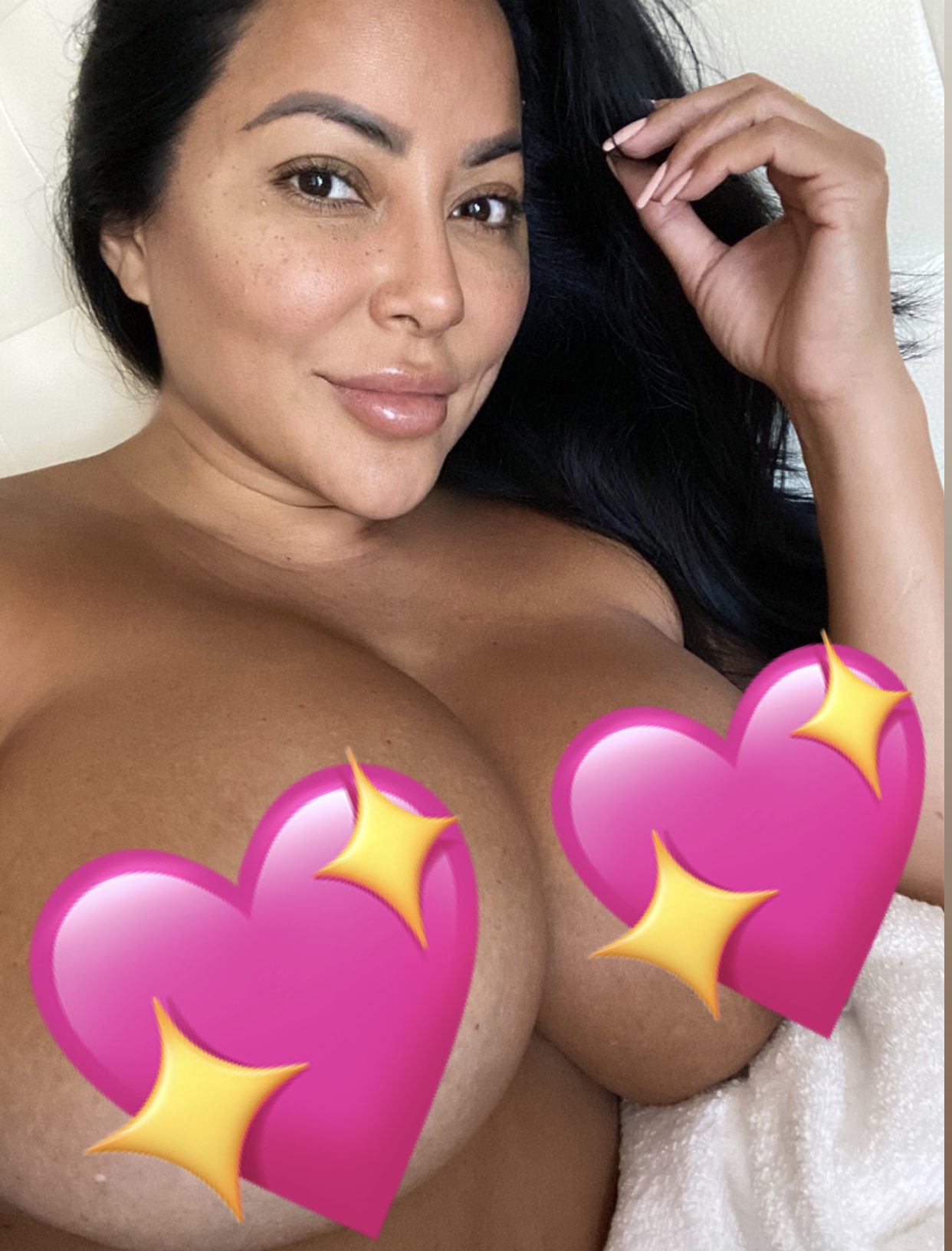 TW Pornstars - Kiara Mia. Twitter. Join my VIP OnlyFans for FREE nudes 🎉  I'll make your day. 8:17 AM - 27 Jun 2021