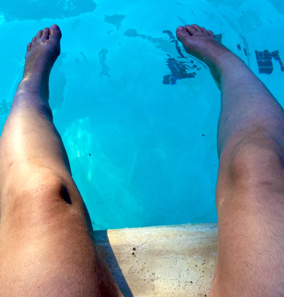 Poolside at home, admiring my gorgeous family. Stay safe ✌🏼