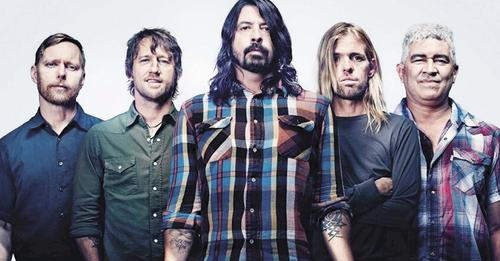 diariohoynet's tweet photo. 🎧🎶 #FooFighters | #MakingAFire |
El estreno de Foo Fighters
Los integrantes de Foo Fighters decidieron relanzar una reversión de Making a fire.
https://t.co/zTmnGyvCuG https://t.co/BFWE0EeQCh