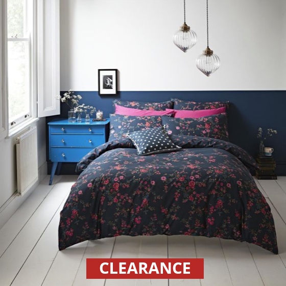 TheBedExpert's tweet photo. CLEARANCE. Our choice for a Sunday morning lie-in is this vibrant Cath Kidston Duvet Set. NOW £45.50 for a double duvet set, WAS £60. https://t.co/RH91hwqxx3 https://t.co/M1vQ8CMb9d