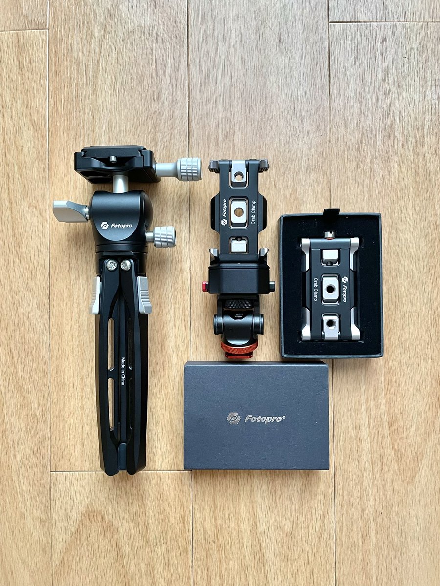moriwaki007's tweet photo. さてさて、このスマホホルダーは3年半前からミニ三脚と一緒に2セット購入して使ってます。チョット高価ですが大変良いものだと思います！^_^
#FOTOPRO  #GH5MarkII https://t.co/h6ASbZXHrH