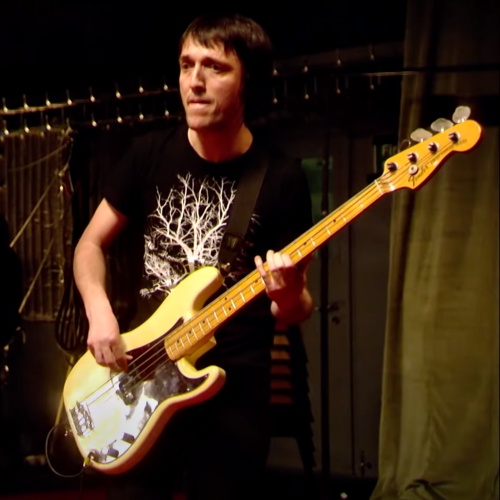 Lastly, happy birthday to Colin Greenwood of Radiohead. 