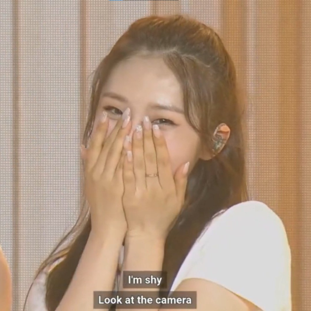 heejinvcr's tweet image. JO HASEUL 🥺