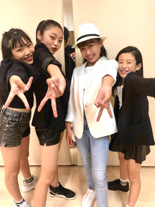 NananeのTwitter画像36