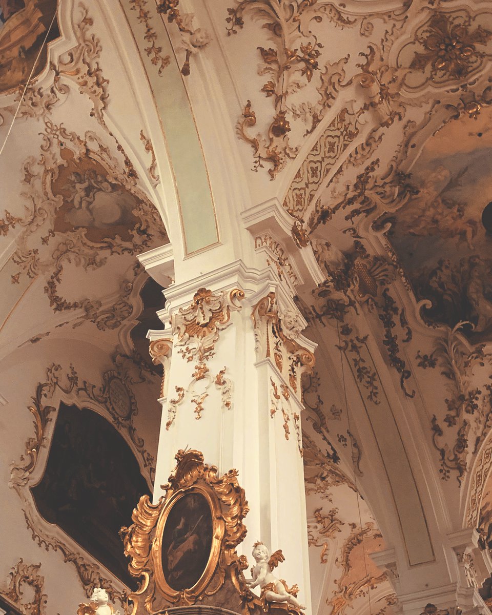 PROSPlClENCE's tweet image. 𝐈𝐅 there arise among you a prophet, and giveth thee a sign or a wonder, whereof he spake unto thee, saying, let us go after other gods [ . . . ] 

that prophet shall be put to death. [ . . . ] so shalt thou put the evil away from the midst of thee.

𝐝𝐞𝐮𝐭𝐞𝐫𝐨𝐧𝐨𝐦𝐲 𝟏𝟑.