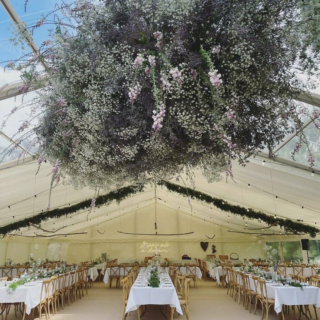 Jennyfleur22's tweet photo. “It was all a dream”….But I’m pretty sure it was real as I’ve still got the aching muscles after an epic few days floralling up for this gorgeous Midsummer Night’s Dream inspired wedding in a beaut marquee from @goodintents_marquees. Obviously we cou… https://t.co/84xtJZ6Epo https://t.co/kLjQ9FC31e