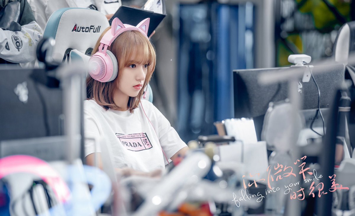 Falling into your smile дорама. Дорама влюбиться в твою улыбку сюй кай. Дорама влюбиться в твою улыбку сюй кай. Влюбиться в твою улыбку дорама 2 сезон. Сюй кай и чен сяо дорама.