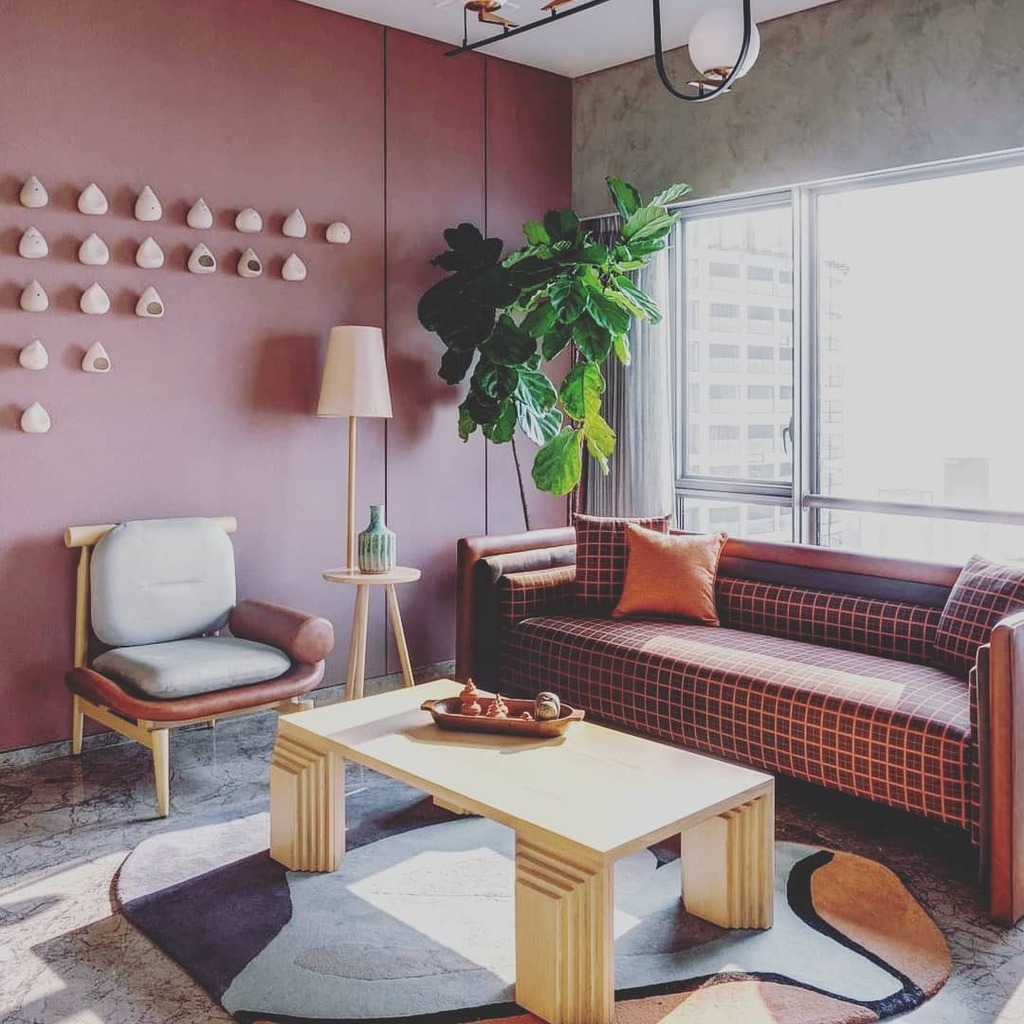 pridefurnishing's tweet photo. Totally love this look 👌❤️ @design_hex

Posted @withregram • @design_hex #GetTheLook: The Media Room at @lodhagroup_india's World Towers show flat draws inspiration from Memphis-style shapes and sculptures. 
An amazing spot for an IPL watch party, or a night of movies with t… https://t.co/XDXw48rL9a