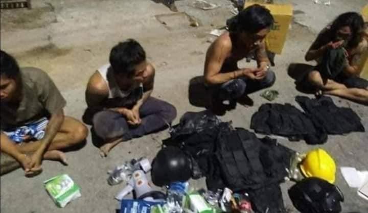 nslwin's tweet photo. MAHA AUNG MYAY, Mandalay:

SAC Terrorists raided Maha Nwe Sin &amp; Aung Pinle Wards on June 26 at 8:30pm. They violently ABDUCTED 5 youths &amp; took photos with weapons. Many people said the weapons were brought by SAC Terrorists.

#June27Coup #WhatsHappeningInMyanmar #MilkTeaAlliance https://t.co/cRXGVLT0ba
