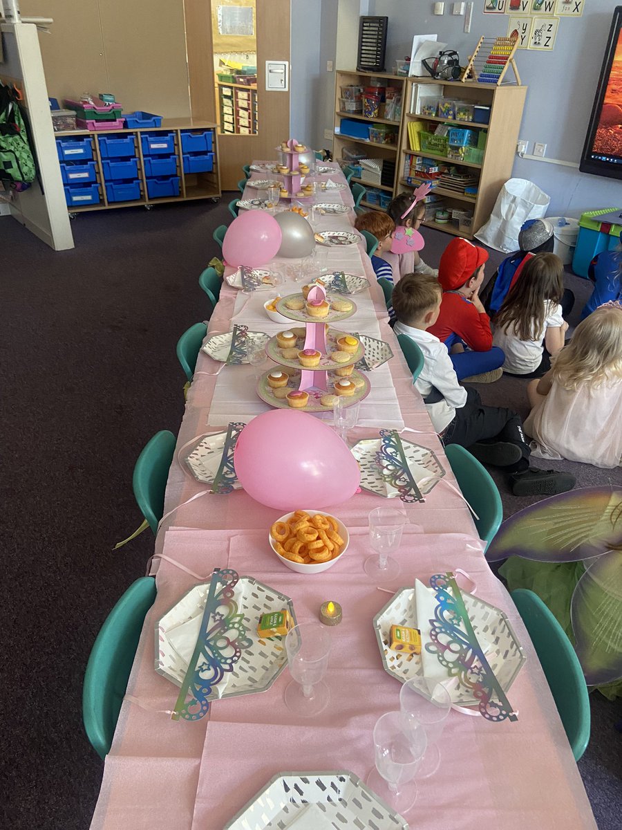 Our graduation platform and fairy land tea party set up 👑  🧑‍🎓