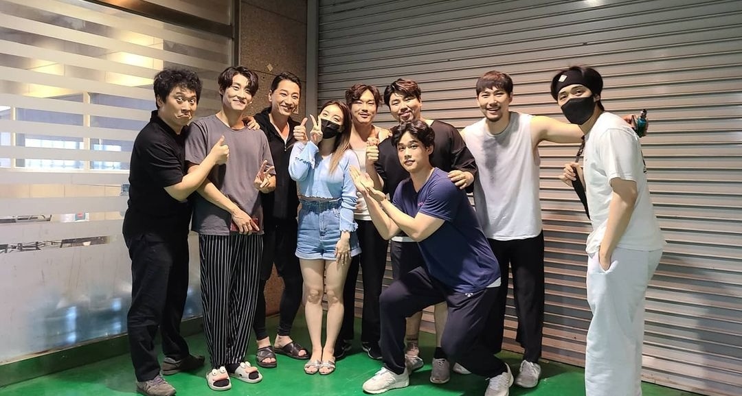 출근중이던 산들이..
패피삼돌!!🙃
- 할란카운티 배우분들 with 에일리님
#산들 #삼돌 #할란카운티

🔗 instagram.com/p/CQng7WMsONJ/…