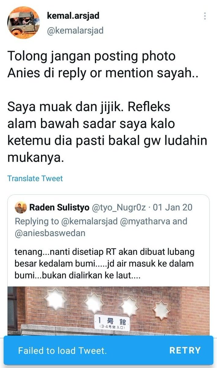 ekowboy2's tweet photo. Ahmad Dhani ngetwit "ludahi pendukung penista agama" divonis 1,6 th penjara.. Lah ini komisaris BUMN digaji rakyat akhlaknya bejat begini apa bisa dijerat dg pasal yang sama!!

Prof @mohmahfudmd apa UU ITE masih berlaku, mohon tegakan keadilan 🙏🙏 https://t.co/4mbSnwLFth