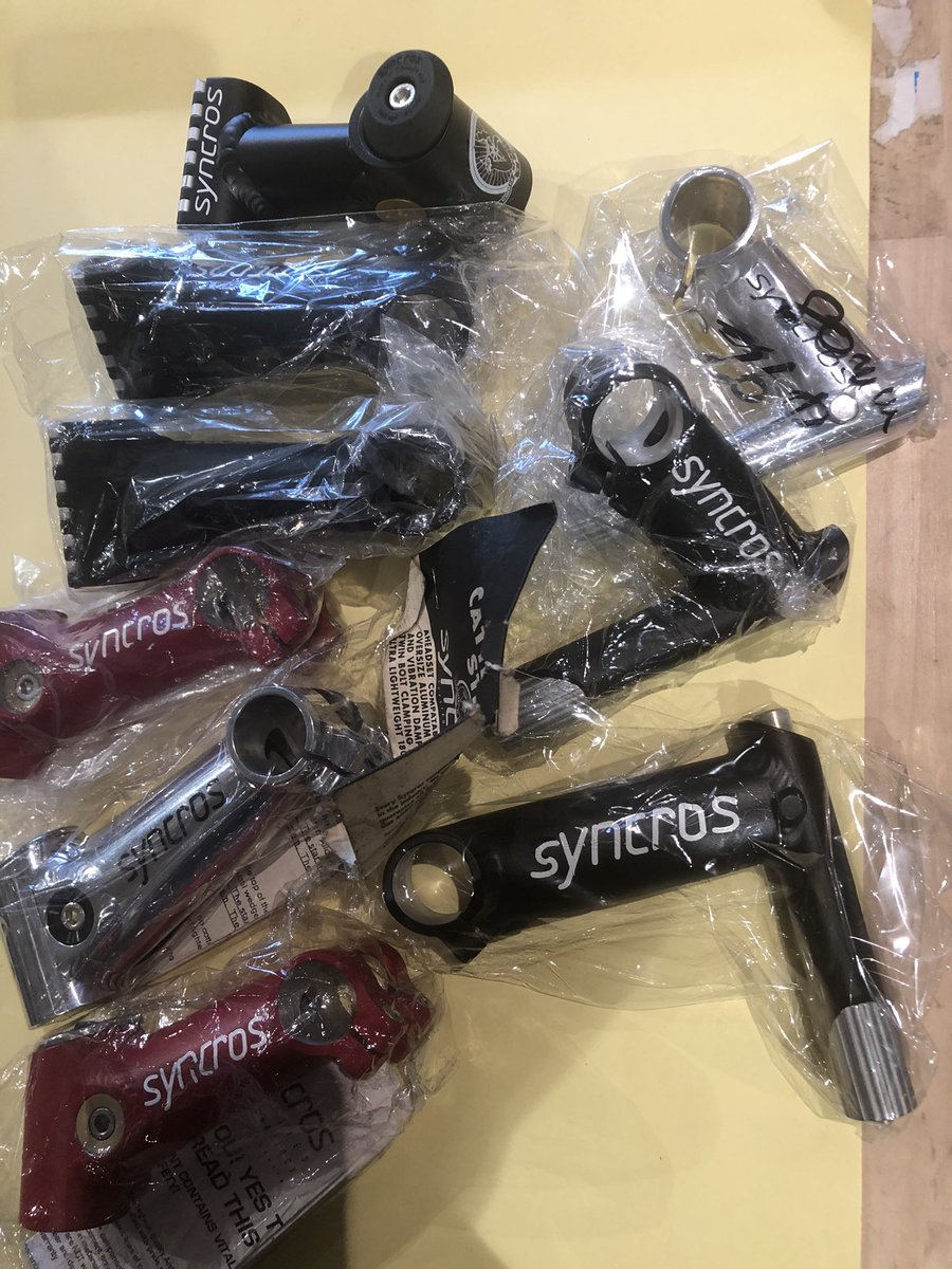 オールドMTB｡ SYNCROSステム各種､少しありました。