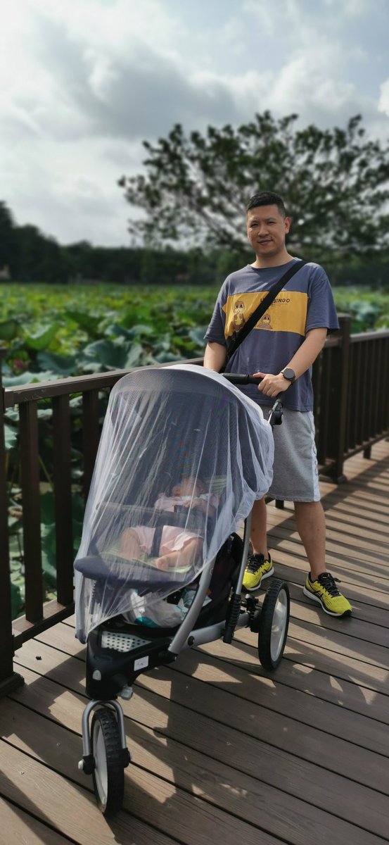 sampson_HPet's tweet image. 宝宝 第一次带你出游，你是是全程睡过去啊