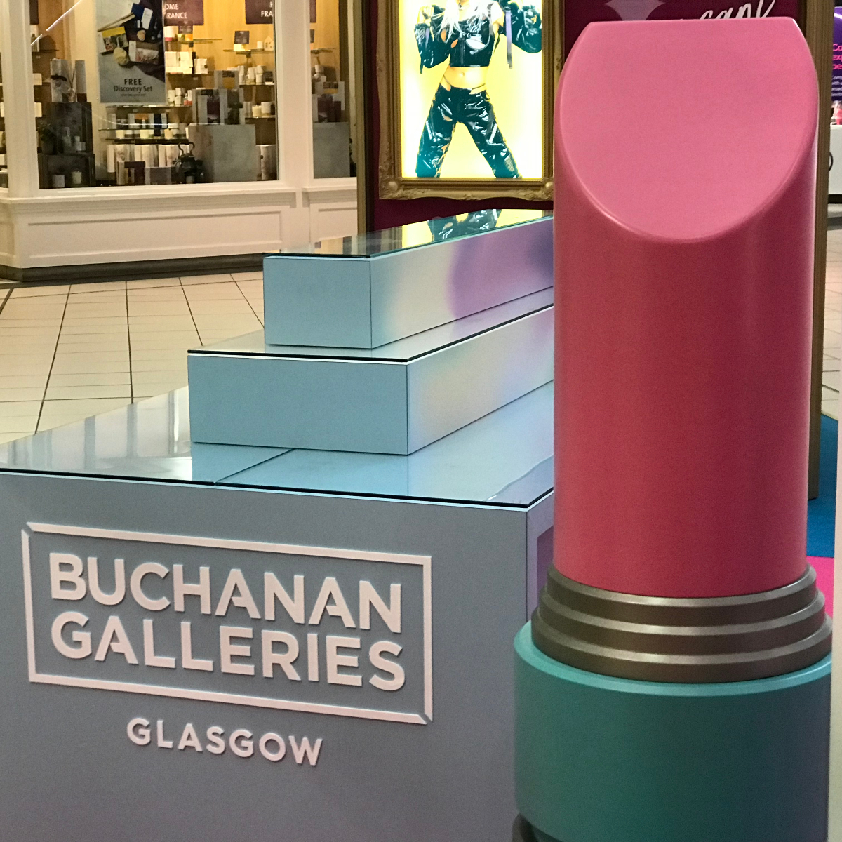 Be Your Beautiful is back today for one last time and there are still lots of amazing beauty prizes to be won on our giant digital scratchcard machine! 🤩 💖

Simply download a free pass to play 👉 bit.ly/3wVzj3M and head over to Buchanan Galleries now. See you soon! 💁‍♀️